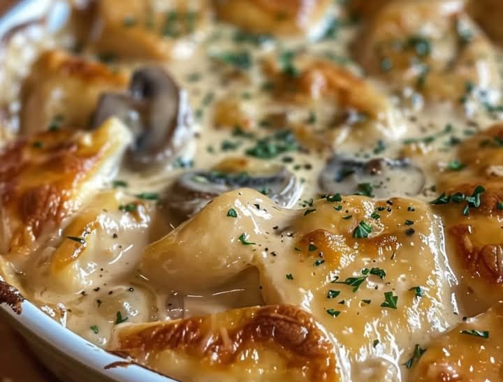 Creamy Chicken and Mushroom Bake Creamy Chicken and Mushroom Bake