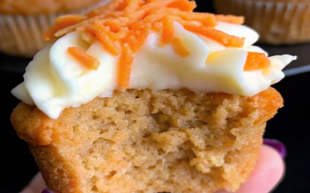 Keto Carrot Cake Cupcakes