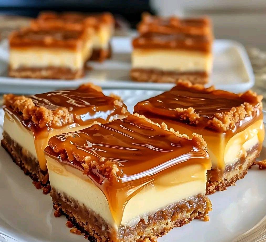 CARAMEL CHEESECAKE BARS